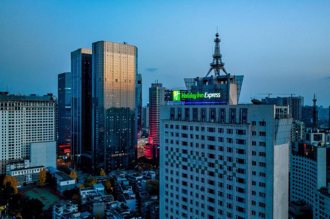 Holiday Inn Express Chengdu Tianfu Square By Ihg - Chunxi Road And Kuanzhai Alley Exteriör bild