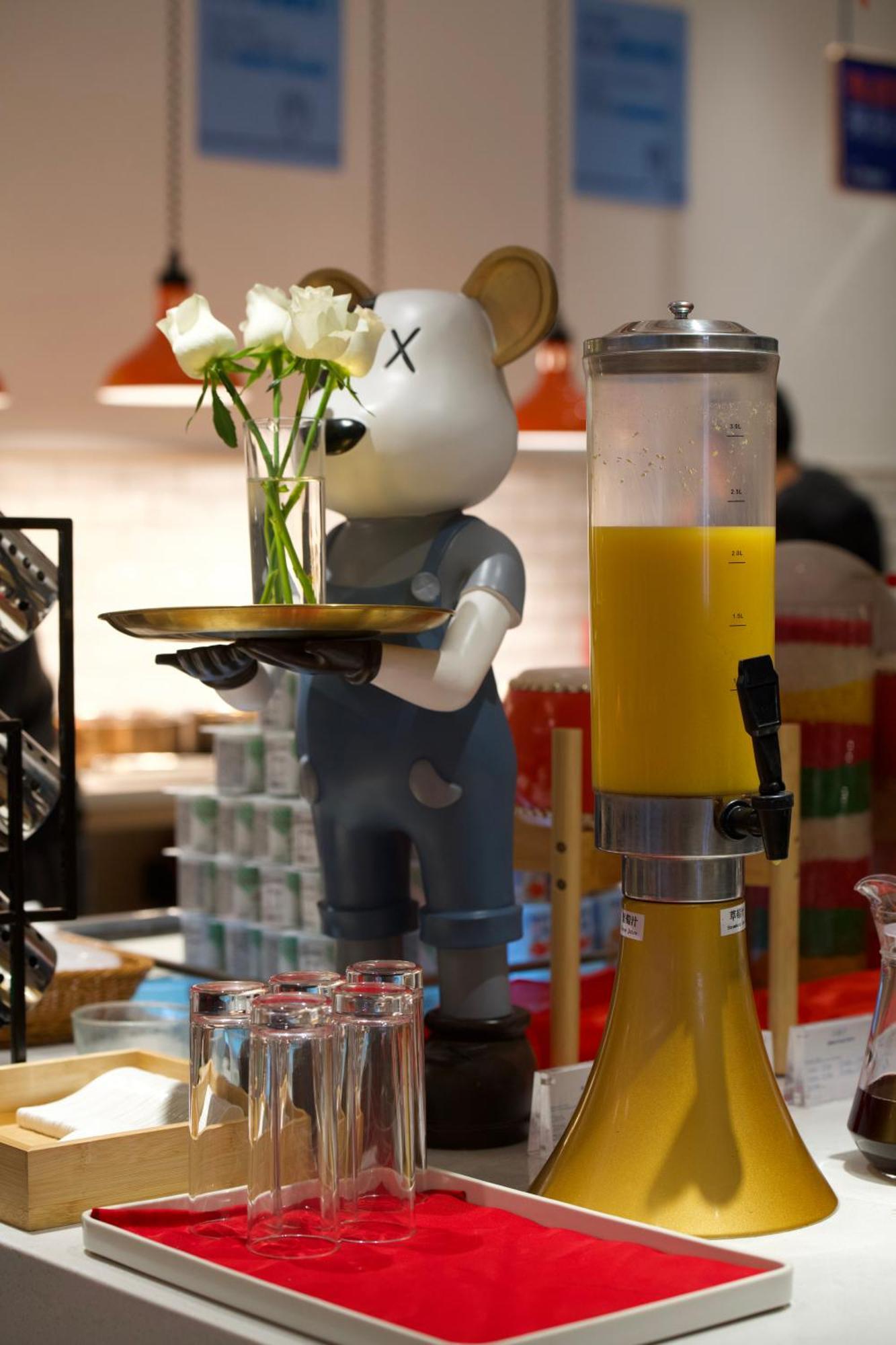 Holiday Inn Express Chengdu Tianfu Square By Ihg - Chunxi Road And Kuanzhai Alley Exteriör bild